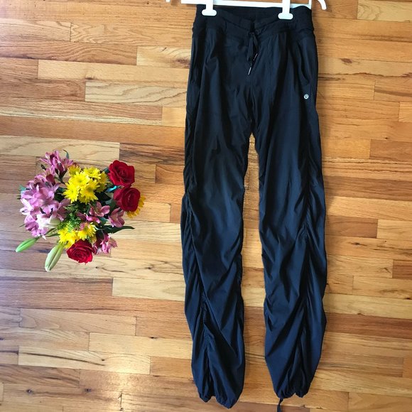 lululemon athletica Pants - Lululemon dance studio pants (black)